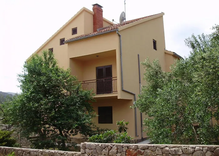 Apartments Dragan