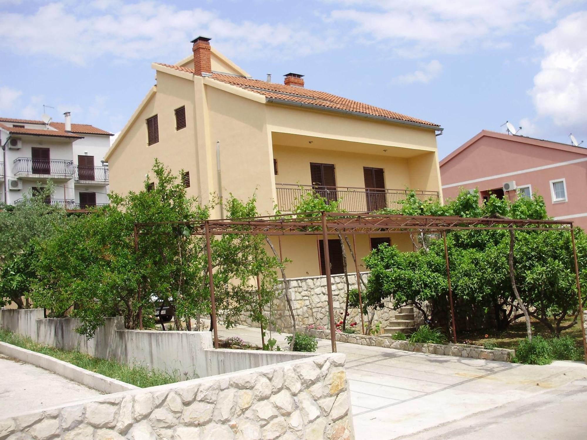Apartment Dragan